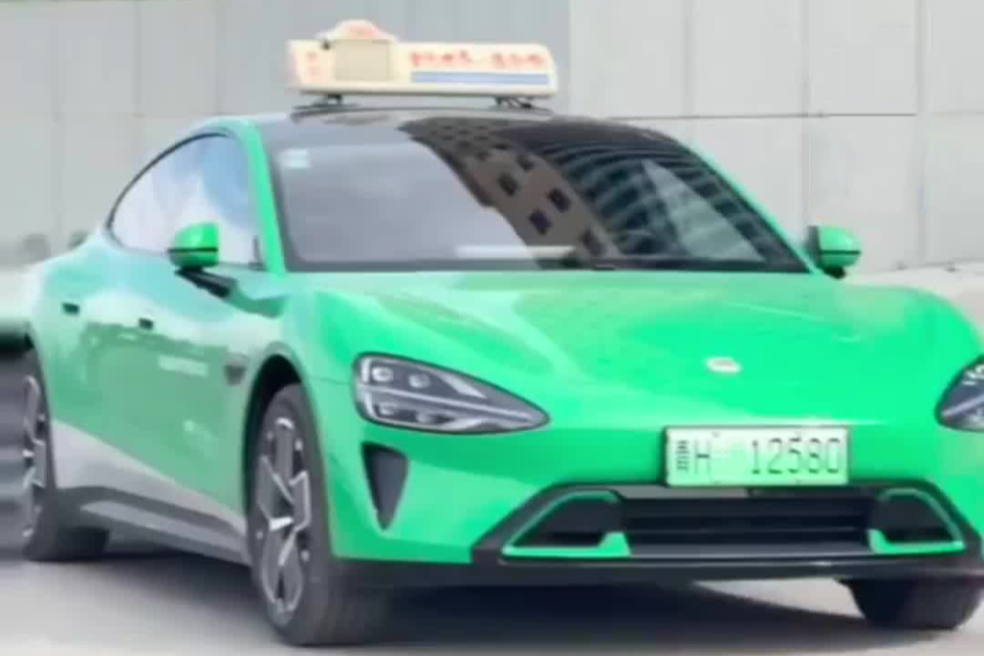 小米SU7变身出租车，被举报！